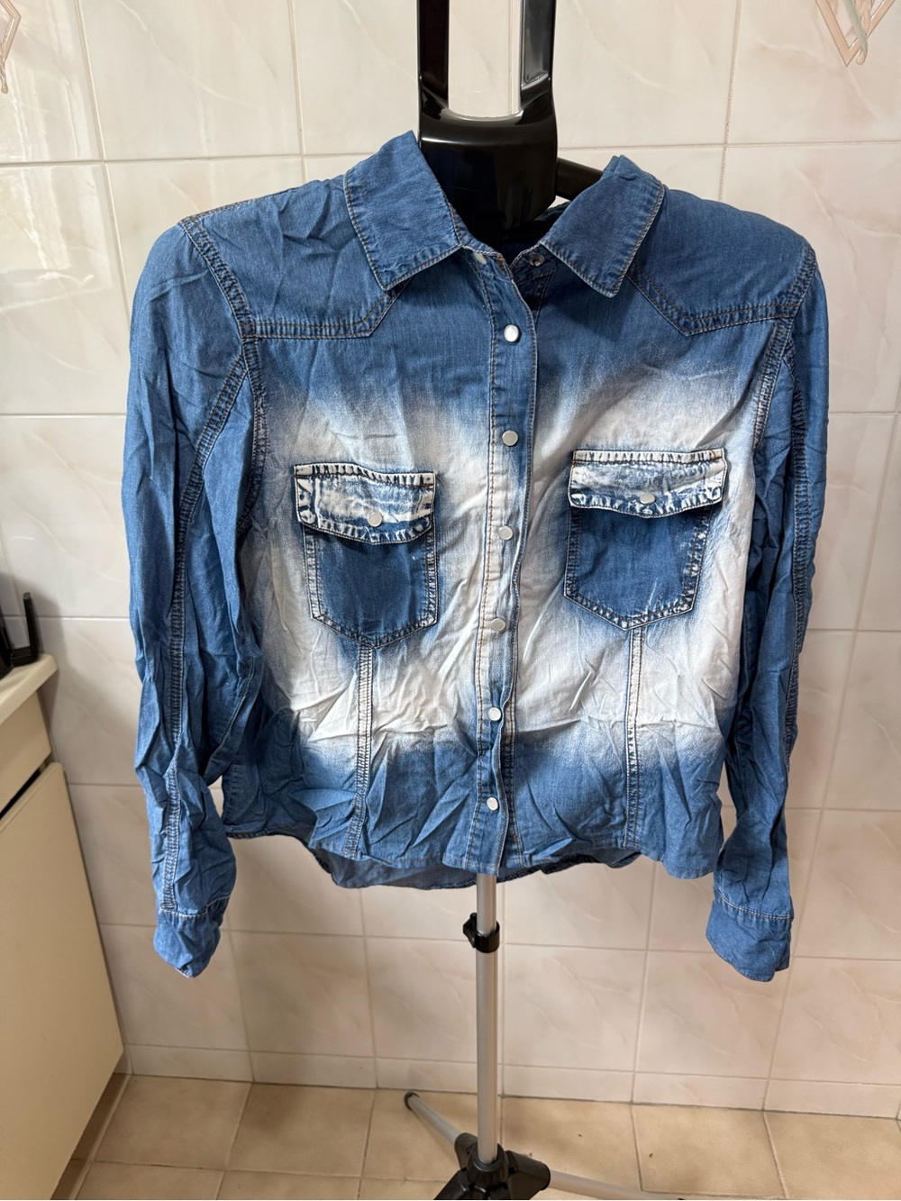 Women’s Blue Ombre Denim Shirt - Casual Button-Front Top